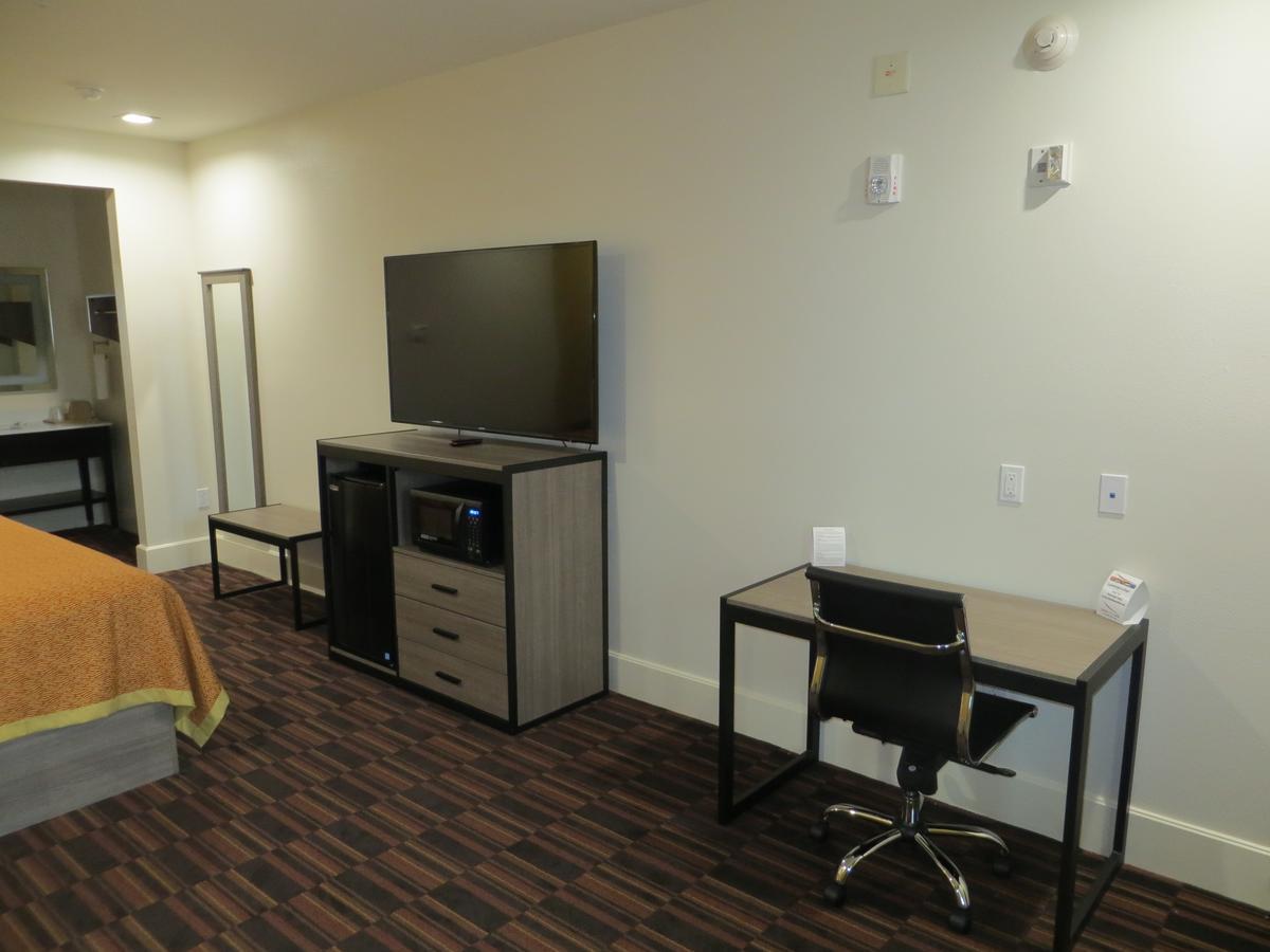 Scottish Inn And Suites Katy Eksteriør bilde